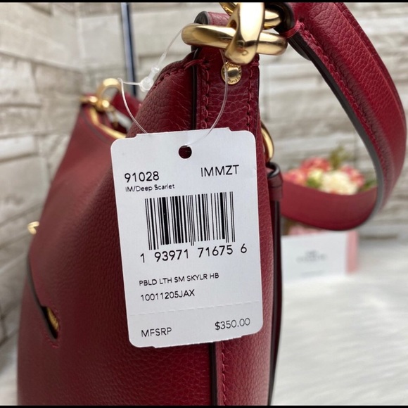 Brand New!πΈ Coach Skylar Leather Hobo Bag - Red - Picture 5 of 7